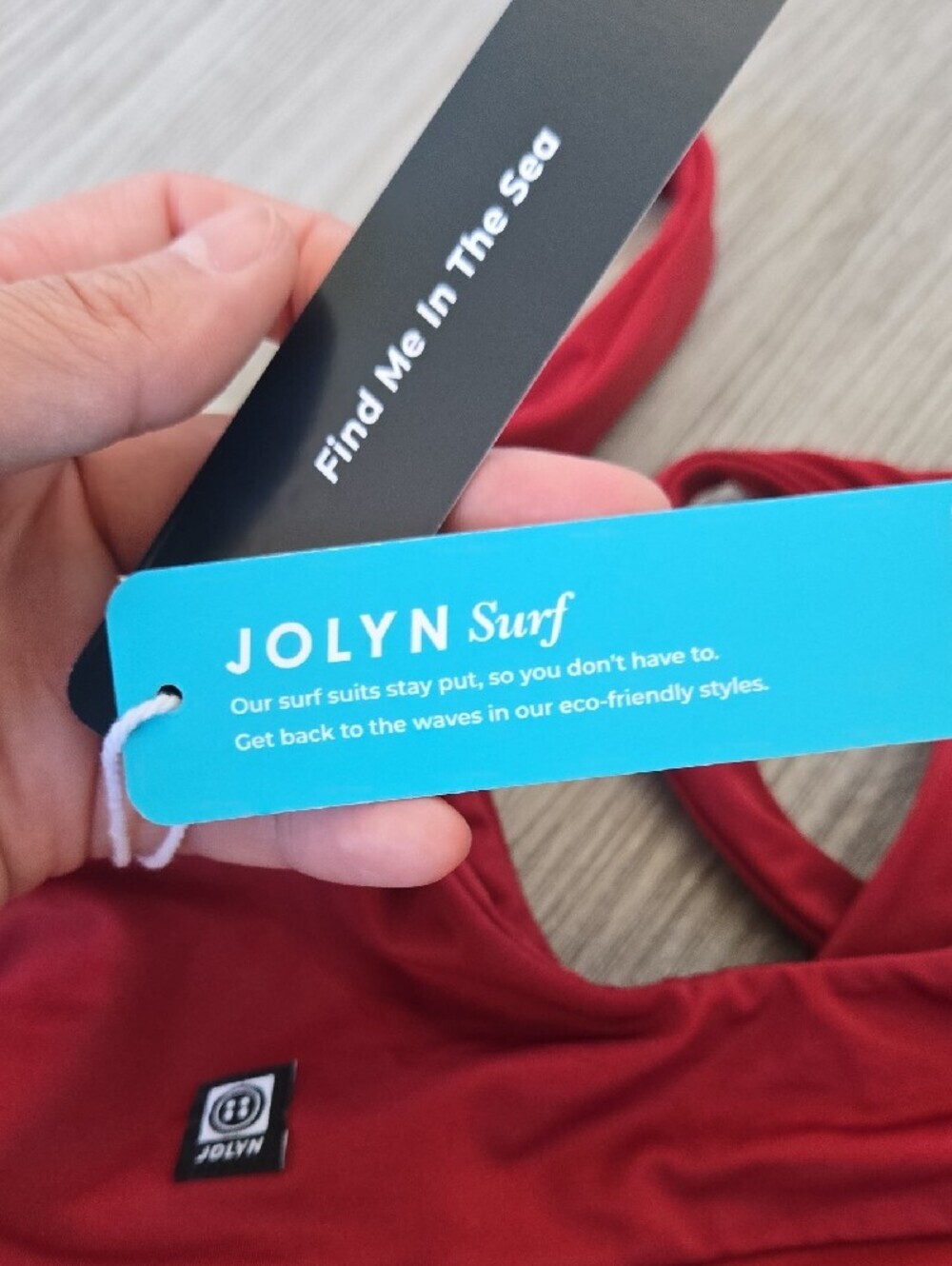 Jolyn Red Twist Bralette — Soft Stretch Wireless Support - Picture 4 of 6